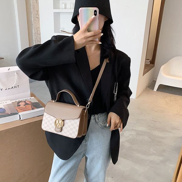 2021 2021 women's bag fashion leisure versatile single shoulder bag high capacity women's net red messenger luxuryss designerss yw
2021 2021 women's bag fashion leisure versatile single shoulder bag high capacity women's net red messenger luxuryss designerss yw