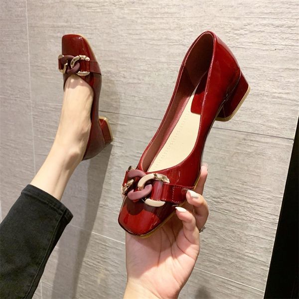 autumn thick heel shallow mouth women's shoes patent leather metal chain buckle casual single shoes women's soft leather soft sole, Black
autumn thick heel shallow mouth women's shoes patent leather metal chain buckle casual single shoes women's soft leather soft sole, Black