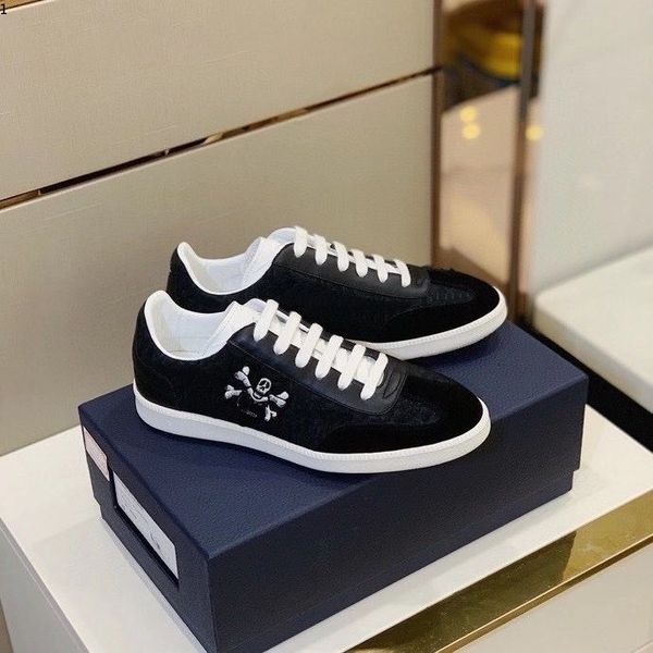 dio 2021 designers mens luxuries trainers womens sneakers casual shoes chaussures luxe espadrilles scarpe firmate aishang mkjh001, Red;white
dio 2021 designers mens luxuries trainers womens sneakers casual shoes chaussures luxe espadrilles scarpe firmate aishang mkjh001, Red;white