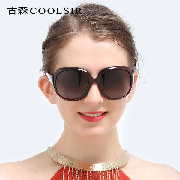 sunglasses ladies fashion polarized elegant large frame 3113 driving, White;black
sunglasses ladies fashion polarized elegant large frame 3113 driving, White;black