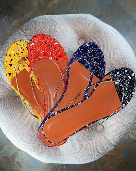 slippers women's shoes 2021 european and beautiful shoes, flip flops, candy color sandals, Black
slippers women's shoes 2021 european and beautiful shoes, flip flops, candy color sandals, Black