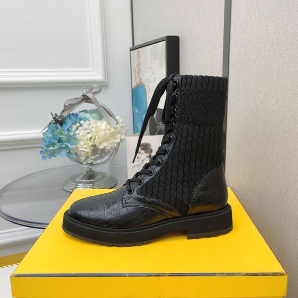 2021 designer luxury women martin boots fashion womens shoes genuine leather elasticity boot ankle bootses woman dress shoe, Black
2021 designer luxury women martin boots fashion womens shoes genuine leather elasticity boot ankle bootses woman dress shoe, Black