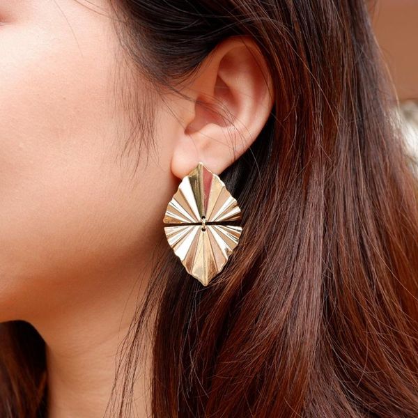 women's rhinestone earrings long drop earrings jewelry gold new design banquet ladies elegant, Golden;silver
women's rhinestone earrings long drop earrings jewelry gold new design banquet ladies elegant, Golden;silver