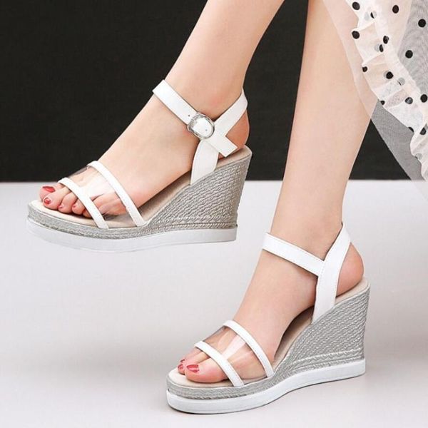 43 plus size transparent sandals with japanned leather patchwork wedges clear summer shoes woman platform sandalias mujer y1050, Black
43 plus size transparent sandals with japanned leather patchwork wedges clear summer shoes woman platform sandalias mujer y1050, Black