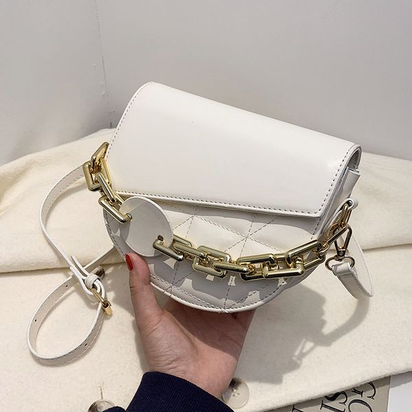 niche design womens bag 2021 new fashion all-match messenger bag high-end handbag saddle bag shoulder width 19cm
niche design womens bag 2021 new fashion all-match messenger bag high-end handbag saddle bag shoulder width 19cm