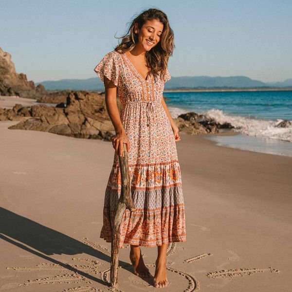 2021 new summer short sleeve v-neck boho floral print women maxi dresses hippie chic beach long dress female vestidos a5k0, Black;gray
2021 new summer short sleeve v-neck boho floral print women maxi dresses hippie chic beach long dress female vestidos a5k0, Black;gray