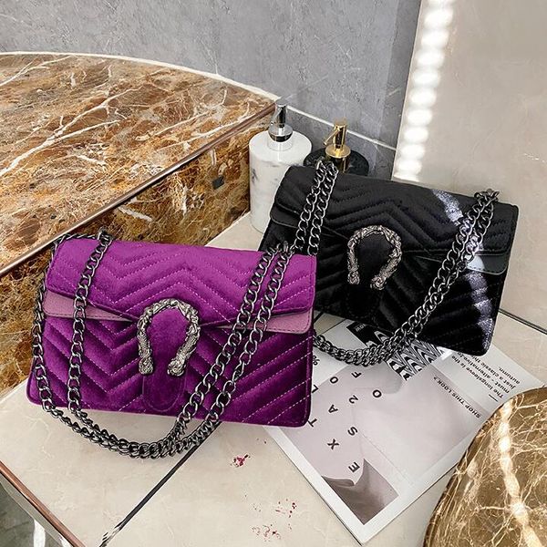 factory wholesale women handbag leather shoulder bags in winter street trend wavy womens messenger bag sweet ladies leathesr fashion handbag, Black;red
factory wholesale women handbag leather shoulder bags in winter street trend wavy womens messenger bag sweet ladies leathesr fashion handbag, Black;red