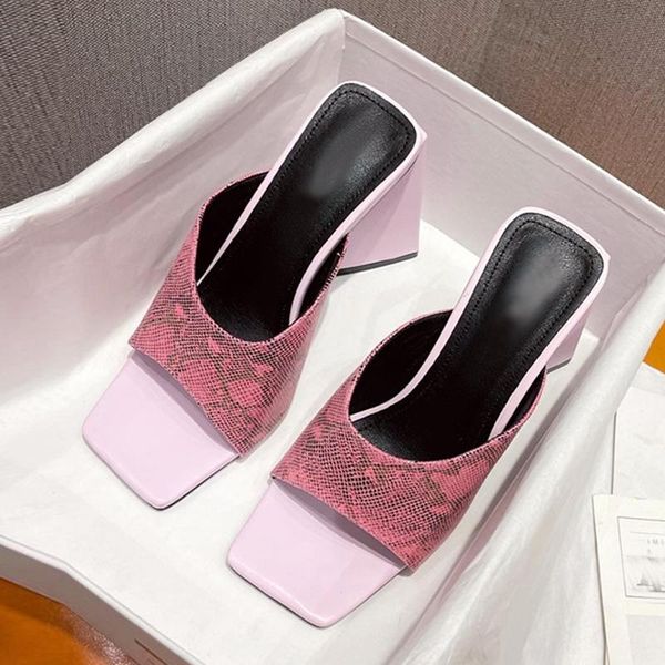 slippers fashion strange high heels women snake pink print leather ladies sandals two different ways to wear it female shoes, Black
slippers fashion strange high heels women snake pink print leather ladies sandals two different ways to wear it female shoes, Black