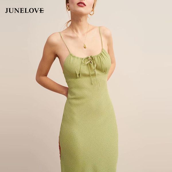 women summer backless beach dress vintage print dot female spaghetti purple strap dress casual lady midi dress, Black;gray
women summer backless beach dress vintage print dot female spaghetti purple strap dress casual lady midi dress, Black;gray