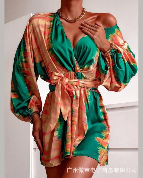 casual dresses 2021 fashion european and american women's green satin print lace up dress semmer skirt, Black;gray
casual dresses 2021 fashion european and american women's green satin print lace up dress semmer skirt, Black;gray