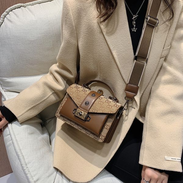 purses and winter small square women's new fashion messenger commuter single shoulder bag handbag black friday
purses and winter small square women's new fashion messenger commuter single shoulder bag handbag black friday
