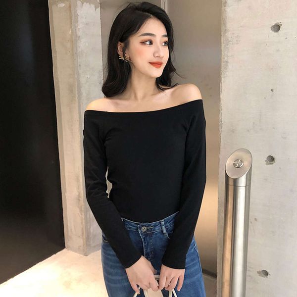 black base coat autumn winter long sleeve off shoulder with one line collar, tight t-shirt, big neckline and clavicle, slim fitting, White
black base coat autumn winter long sleeve off shoulder with one line collar, tight t-shirt, big neckline and clavicle, slim fitting, White