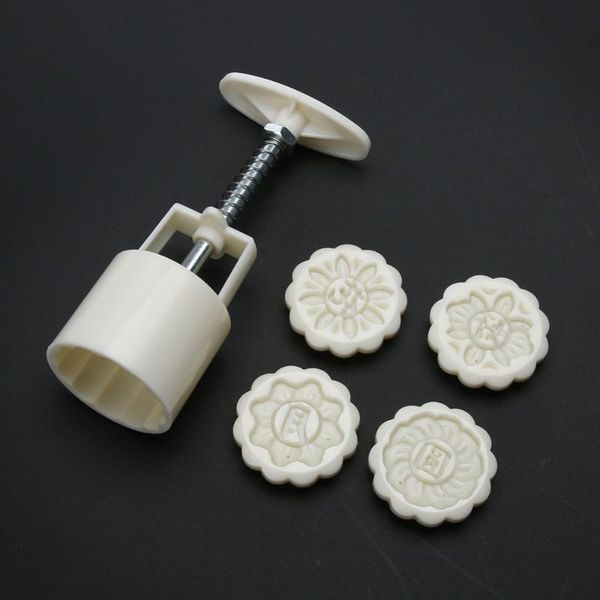 baking moulds moon mold hand pressure cookie stamps mooncake flower plastic stamp chinese round white
baking moulds moon mold hand pressure cookie stamps mooncake flower plastic stamp chinese round white