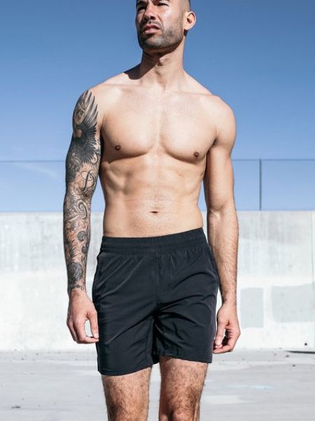 2021 new brand fashion men summer breathable casual soft fitness bodybuilding simple athletic gyms sports training shorts 3wye, White;black
2021 new brand fashion men summer breathable casual soft fitness bodybuilding simple athletic gyms sports training shorts 3wye, White;black