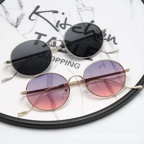 vintage design metal sunglasses for women round frame personality retro wnbk9070, White;black
vintage design metal sunglasses for women round frame personality retro wnbk9070, White;black