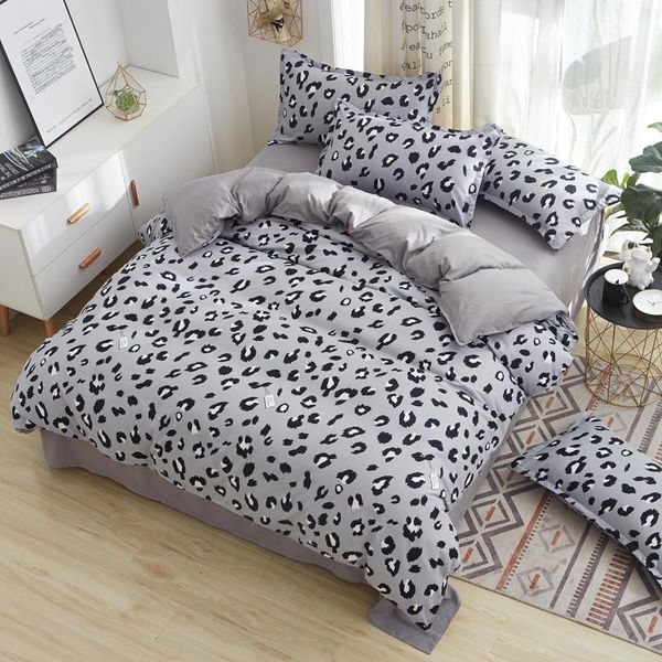 modern geometric print bedding king bedding sets comfortable duvet cover set bedroom pillowcase duvet covers 3/4 pcs bed set
modern geometric print bedding king bedding sets comfortable duvet cover set bedroom pillowcase duvet covers 3/4 pcs bed set