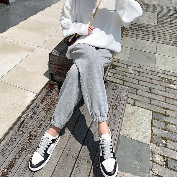 women's pants & capris grey bodyguard spring and autumn 2021 high waist loose casual thin legged 9-point short sweatpants women, Black;white
women's pants & capris grey bodyguard spring and autumn 2021 high waist loose casual thin legged 9-point short sweatpants women, Black;white