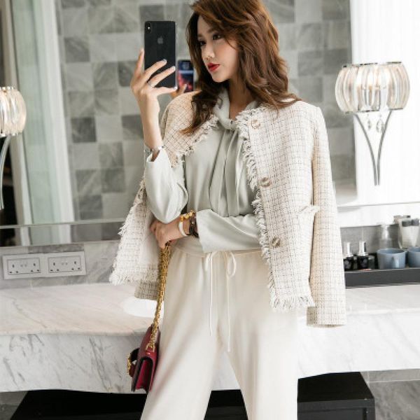 women's jackets 2021 autumn women fashion slim lattice jacket female round neck coat ladies leisure long sleeve girls outwear, Black;brown
women's jackets 2021 autumn women fashion slim lattice jacket female round neck coat ladies leisure long sleeve girls outwear, Black;brown