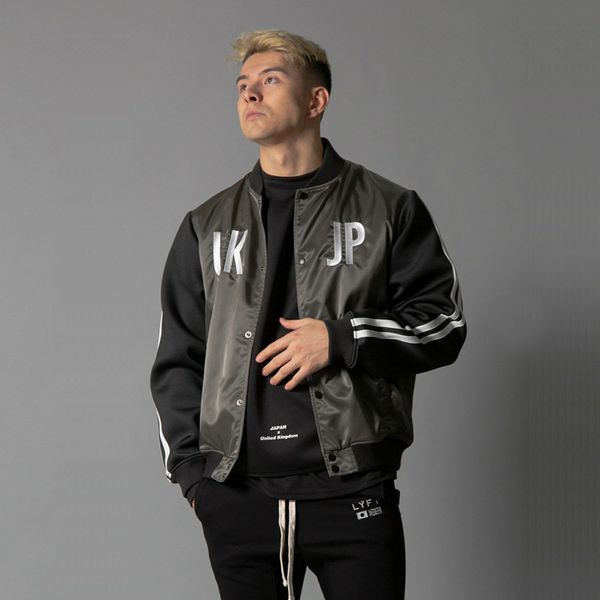 2021 jacket men harajuku outwear hip hop streetwear coat o-neck side striped oversize autumn new button casual man jackets sb5b, Black;brown
2021 jacket men harajuku outwear hip hop streetwear coat o-neck side striped oversize autumn new button casual man jackets sb5b, Black;brown