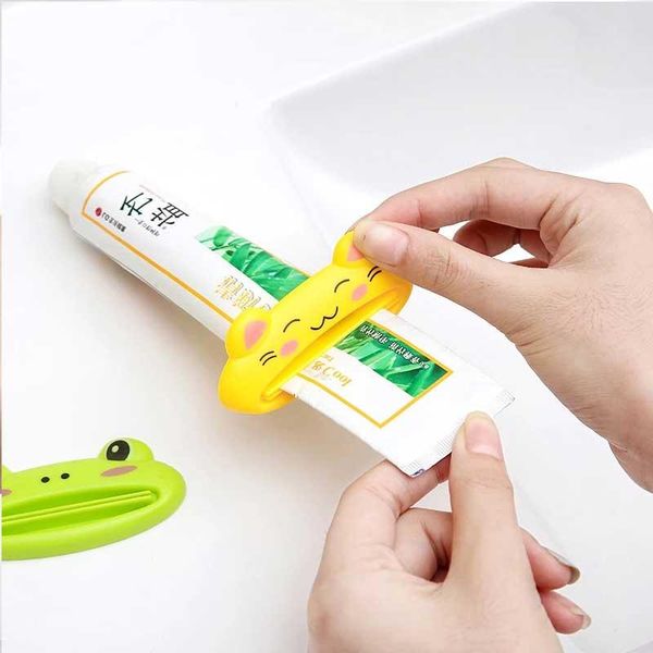 toothbrush holders 1 pcs multi-function toothpaste extruder lazy cosmetics cleans cream manual automatic cute cartoon
toothbrush holders 1 pcs multi-function toothpaste extruder lazy cosmetics cleans cream manual automatic cute cartoon
