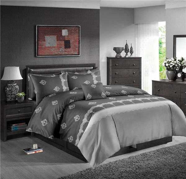 luxury lace solid color bedding set 3pcs comforter set for adults bedclothes quilt cover c0223
luxury lace solid color bedding set 3pcs comforter set for adults bedclothes quilt cover c0223
