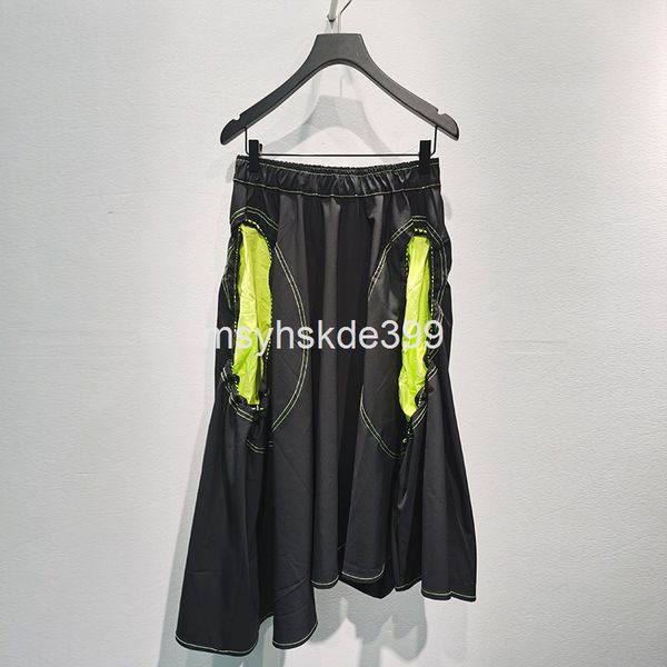 two piece dress minority design style sports color matching irregular skirt women's special fabric in spring and summer, White
two piece dress minority design style sports color matching irregular skirt women's special fabric in spring and summer, White