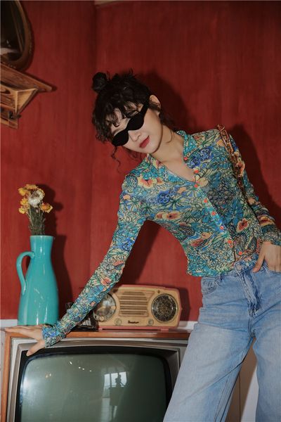 autumn 2021 female crochet dragon print upper sleeve shirt long button up to see through superior fashion designer clothes yrhs, White
autumn 2021 female crochet dragon print upper sleeve shirt long button up to see through superior fashion designer clothes yrhs, White