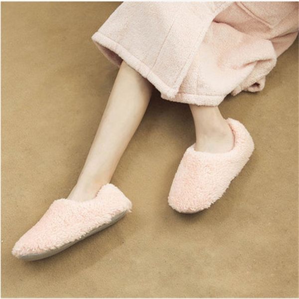 style baby shoes with bag heel, lovers warm and antiskid, thickened leisure room, plush slippers in winter, women's cotton at home, Black
style baby shoes with bag heel, lovers warm and antiskid, thickened leisure room, plush slippers in winter, women's cotton at home, Black