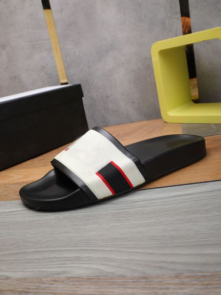 2022 high-quality genuine leather summer slipper men's classics flat-bottomed reflective slippers outdoor lazy shoes flip flops beach s, Black
2022 high-quality genuine leather summer slipper men's classics flat-bottomed reflective slippers outdoor lazy shoes flip flops beach s, Black