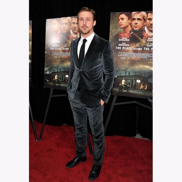 men's suits & blazers 2021 latest coat pant designs black velvet men suit slim fit tuxedo 2 piece formal costume blazer custom mens mas, White;black
men's suits & blazers 2021 latest coat pant designs black velvet men suit slim fit tuxedo 2 piece formal costume blazer custom mens mas, White;black