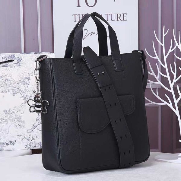 bag showecomfort01 2022men's briefcase bags designer luxurys style handbag classic brand hobo fashion bag purses wallets irregularly sh
bag showecomfort01 2022men's briefcase bags designer luxurys style handbag classic brand hobo fashion bag purses wallets irregularly sh