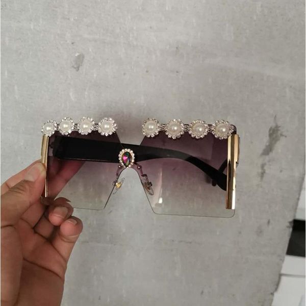 sunglasses 2021 square baroque women crystals girls sun glasses rhinestone ladies shades for party feminino, White;black
sunglasses 2021 square baroque women crystals girls sun glasses rhinestone ladies shades for party feminino, White;black