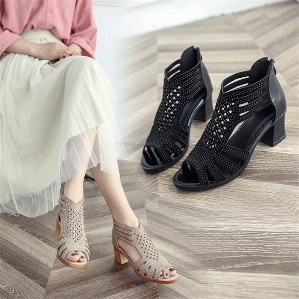 sandals hollow rhinestone cross-border women's with thick heels and breathable fashion fish mouth roman style, Black
sandals hollow rhinestone cross-border women's with thick heels and breathable fashion fish mouth roman style, Black