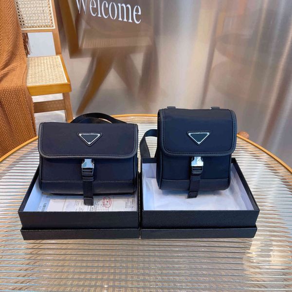 evening bags crossbody bag shoulder designer man luxury fashion brand genuine leather high-capacity different styles business with the origi
evening bags crossbody bag shoulder designer man luxury fashion brand genuine leather high-capacity different styles business with the origi