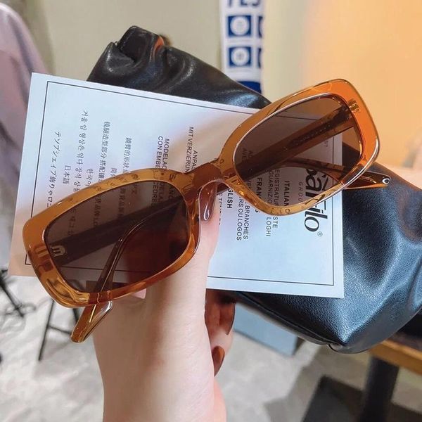 sunglasses women's small square frame tan 2021 korean play and take pictures beautiful vintage, White;black
sunglasses women's small square frame tan 2021 korean play and take pictures beautiful vintage, White;black