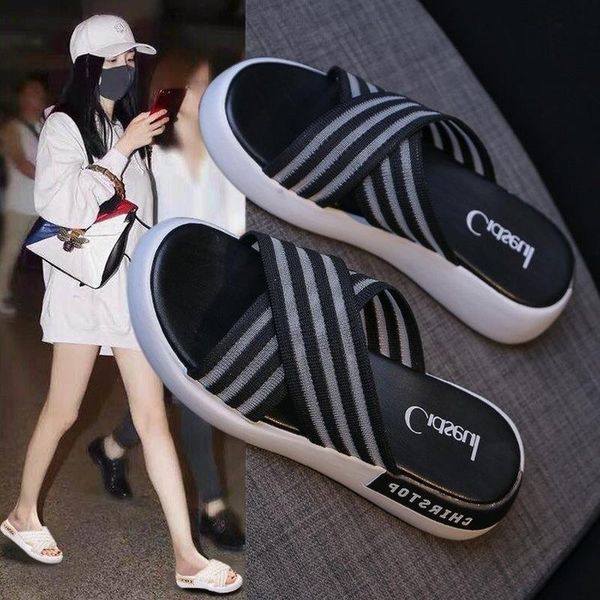 one yona summer new casual women's slippers lightweight slip-on women slippers, Black
one yona summer new casual women's slippers lightweight slip-on women slippers, Black