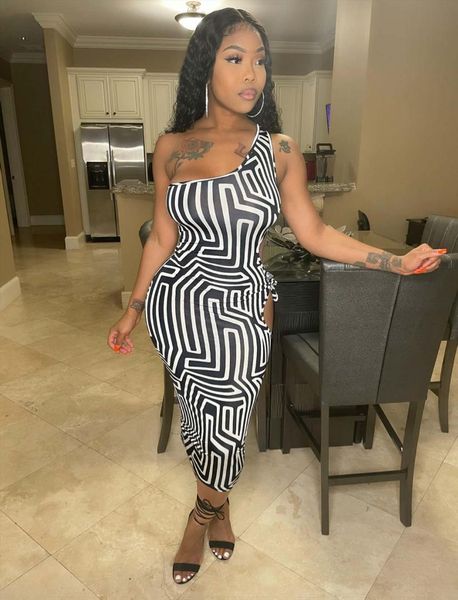 party dresses vbpb 2021 parity hollow out club outspoken long dress young tank sleeve one off shoulder women thin midi, White;black
party dresses vbpb 2021 parity hollow out club outspoken long dress young tank sleeve one off shoulder women thin midi, White;black