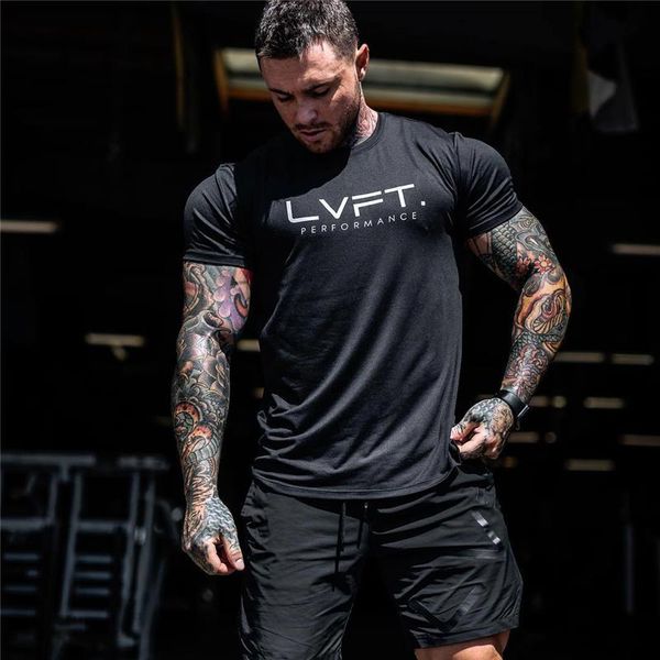 men's t-shirts 2021 summer t shirt jogger sport men fitness running man fit short sleeve train mens cotton sportswear, White;black
men's t-shirts 2021 summer t shirt jogger sport men fitness running man fit short sleeve train mens cotton sportswear, White;black