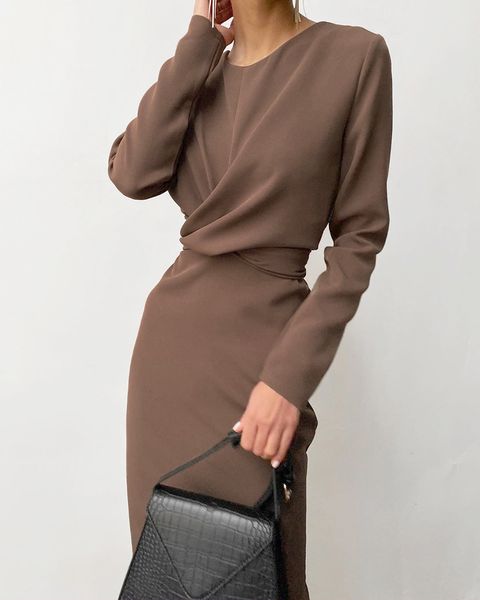 2021 spring new long sleeve o-collar women midi length high waist bodycon vestidos ujc8, Black;gray
2021 spring new long sleeve o-collar women midi length high waist bodycon vestidos ujc8, Black;gray