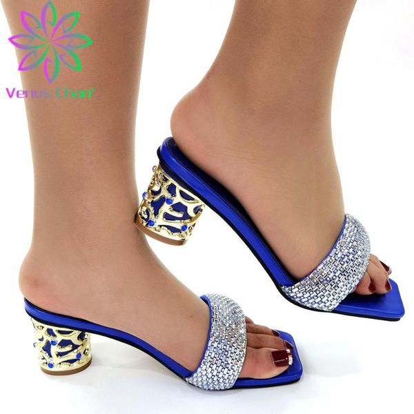 dress shoes nigerian comfortable heels women with shinning crystal in royal blue color design african ladies for garden, Black
dress shoes nigerian comfortable heels women with shinning crystal in royal blue color design african ladies for garden, Black