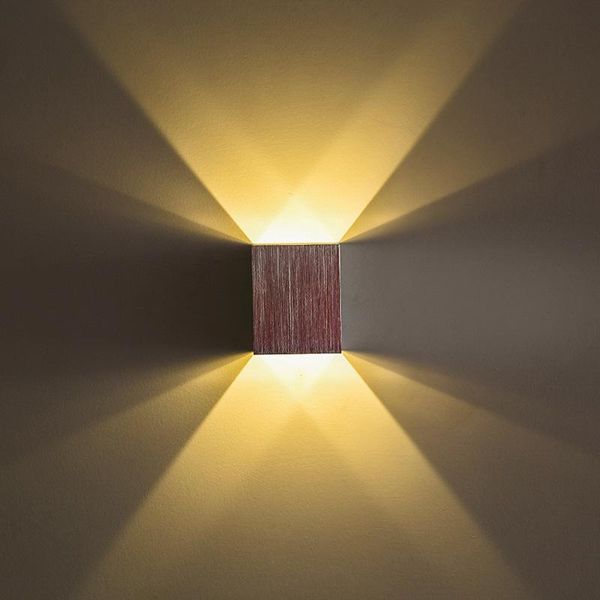 wall lamp modern led light square chrome plated aluminum sconce decoration for aisle tv club background bar corridor
wall lamp modern led light square chrome plated aluminum sconce decoration for aisle tv club background bar corridor