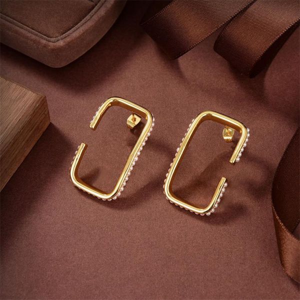 2022 fashion pearl earrings women designer stud earrings luxury jewelry ear studs simple elegant wedding party golden bending earring, Golden;silver
2022 fashion pearl earrings women designer stud earrings luxury jewelry ear studs simple elegant wedding party golden bending earring, Golden;silver