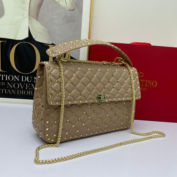 evening bags 2021 fashion women sheepskin leather shoulder bag genuine luxury handbag designer rivet totes for ladies
evening bags 2021 fashion women sheepskin leather shoulder bag genuine luxury handbag designer rivet totes for ladies