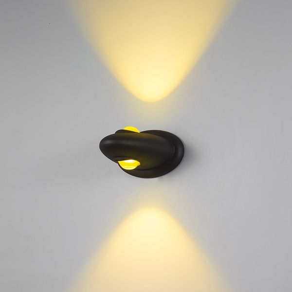2021 new creative personality led the wall light room be hallway villa patio coffee outdoors crane saving energy to proof dwaterproof water
2021 new creative personality led the wall light room be hallway villa patio coffee outdoors crane saving energy to proof dwaterproof water
