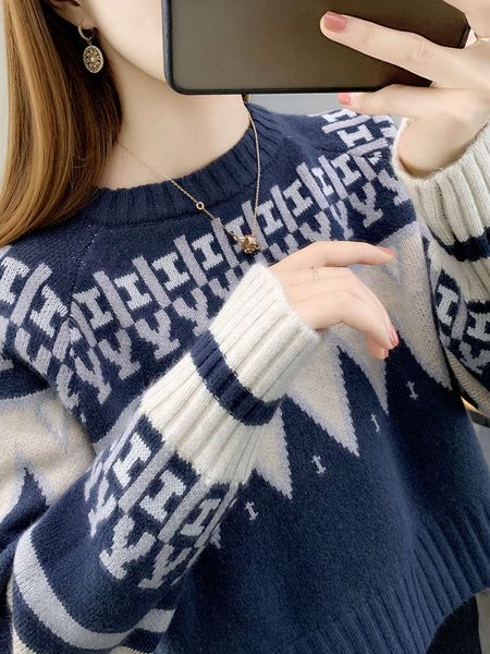 autumn and winter 2021 new sweater for women, White;black 
autumn and winter 2021 new sweater for women, White;black