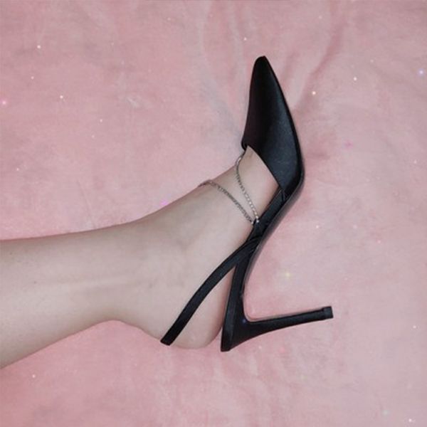 2020 summer new chain pointed toe high heels hollow back strappy crystal womens shoes, Black
2020 summer new chain pointed toe high heels hollow back strappy crystal womens shoes, Black