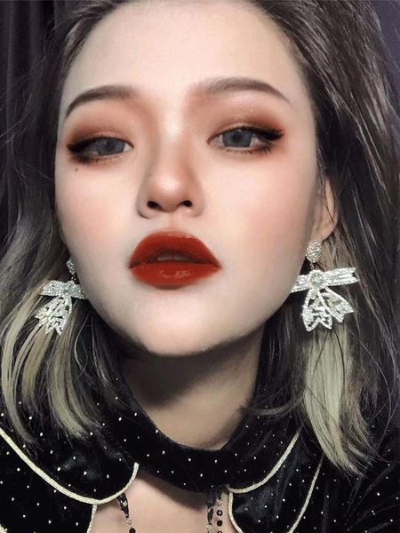 dangle & chandelier earrings luxury items 2021 bowknot for women wedding party jewelry korean fashion female rhinestones pendant, Silver
dangle & chandelier earrings luxury items 2021 bowknot for women wedding party jewelry korean fashion female rhinestones pendant, Silver