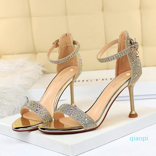 fashion- crystal women 8.5cm high heels fetish glitter sandals gladiator summer shoes lady open toe platform shiny nightclub sandles, Black
fashion- crystal women 8.5cm high heels fetish glitter sandals gladiator summer shoes lady open toe platform shiny nightclub sandles, Black