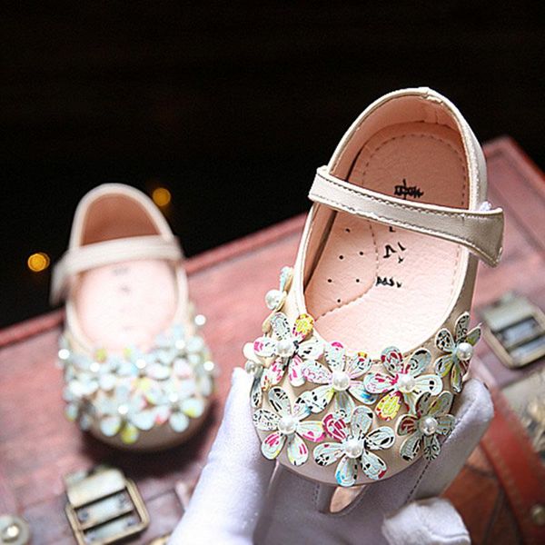 first walkers baby toddler shoes flower princess beading spring soft bottom girls pearl
first walkers baby toddler shoes flower princess beading spring soft bottom girls pearl
