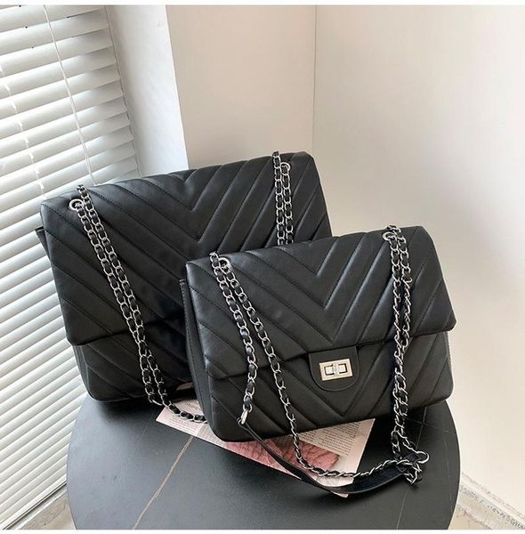 evening bags high-quality rhombic chain bag 2021 fashion lady shopping one-shoulder messenger all-match female
evening bags high-quality rhombic chain bag 2021 fashion lady shopping one-shoulder messenger all-match female